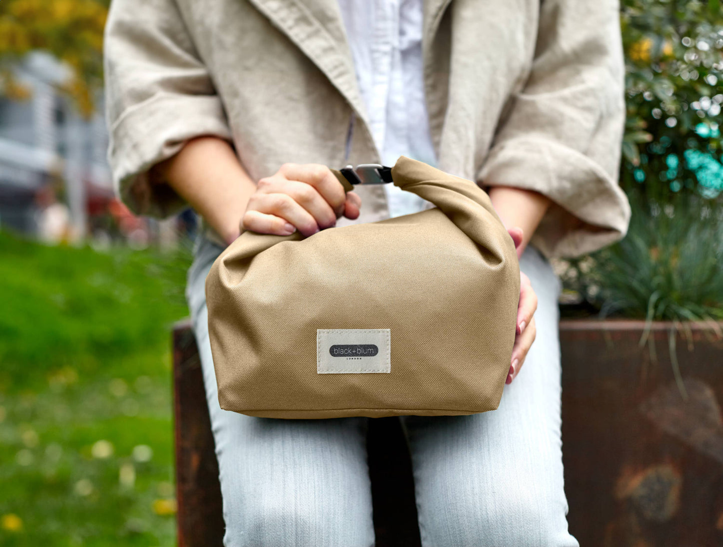 Black+Blum - Lunch Bag - Recycled Insulated Lunch Bag 6.7L: Moss Green