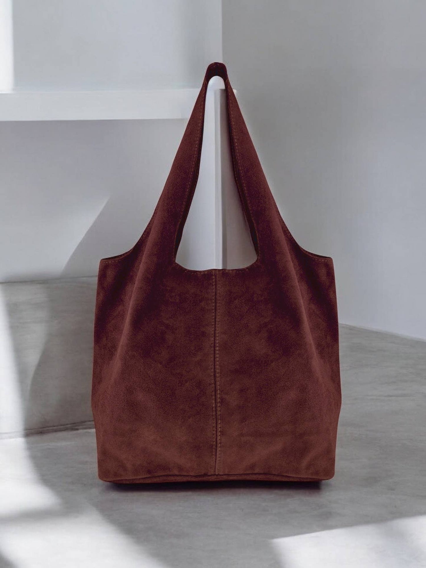 ITALIAN'S LEATHER - Giannina 221024 Suede Leather Shoulder Bag: Garnet