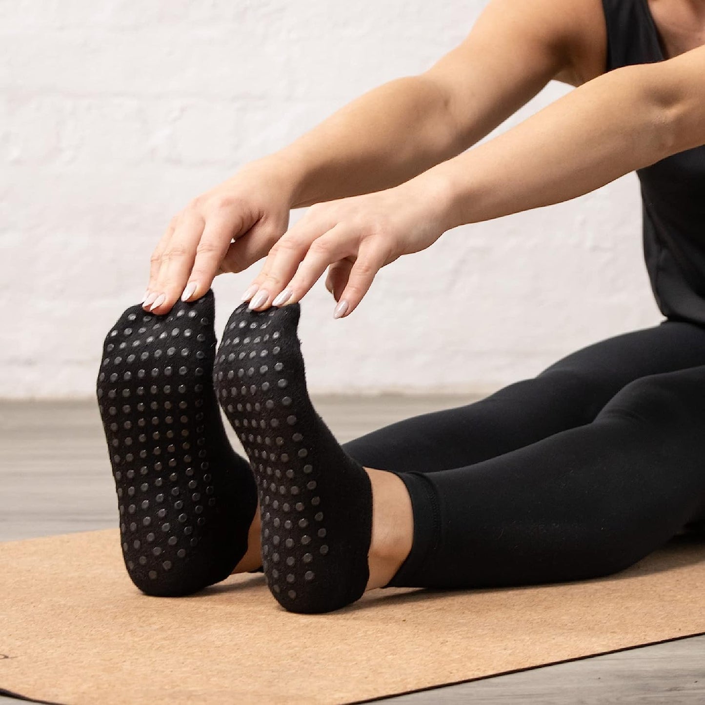MYGA Grip Yoga Socks