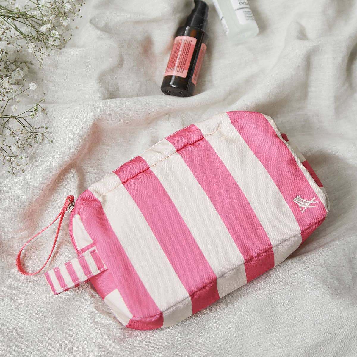 Dock & Bay UK - Dock & Bay Toiletry Bags - Phi Phi Pink: One Size