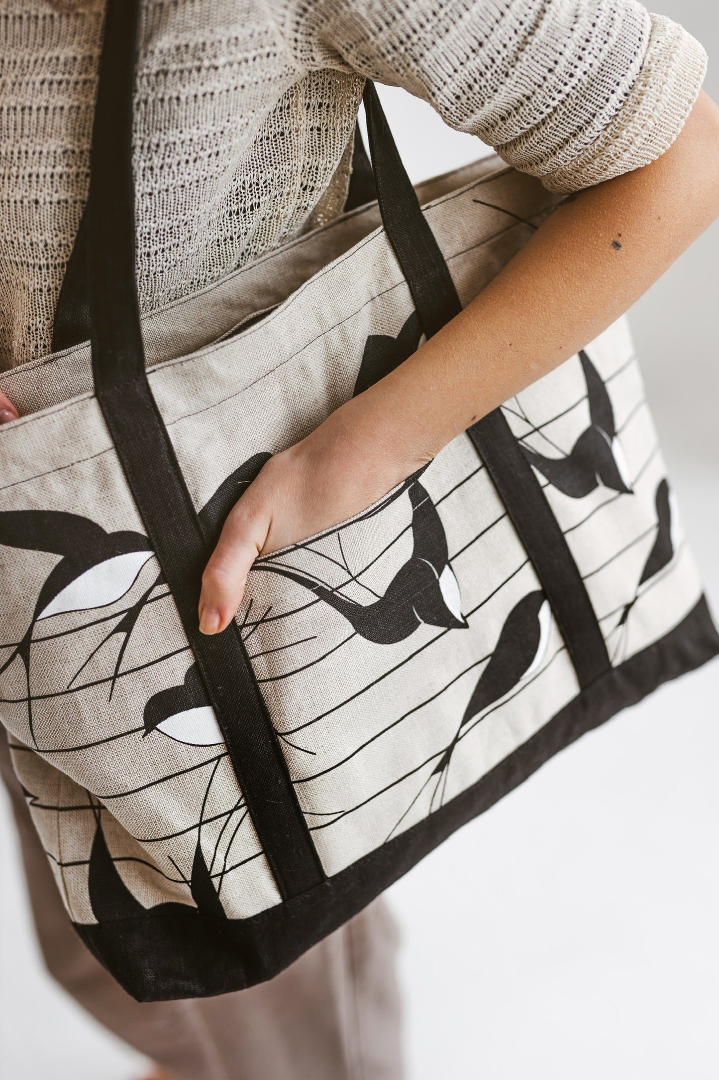 Linen Tote Bag with Swallows • Women’s Handbag with Zip • Handmade Shoulder Bag by SaVa Seasons