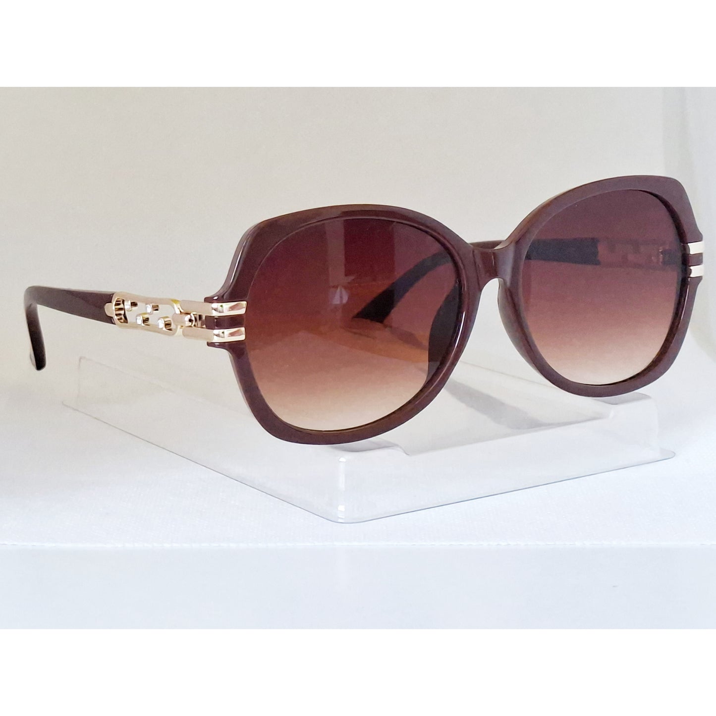EyeLevel Layla Ladies Fashion Sunglasses – Oversized Frame, Gold Trim & Gradient Lenses + Soft Case