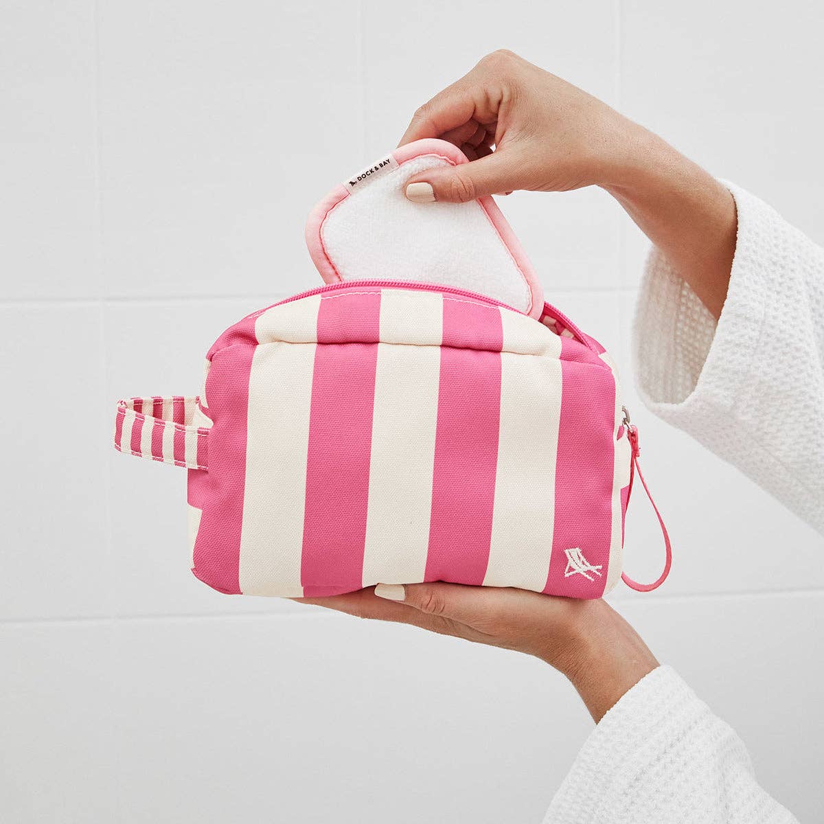Dock & Bay UK - Dock & Bay Toiletry Bags - Phi Phi Pink: One Size