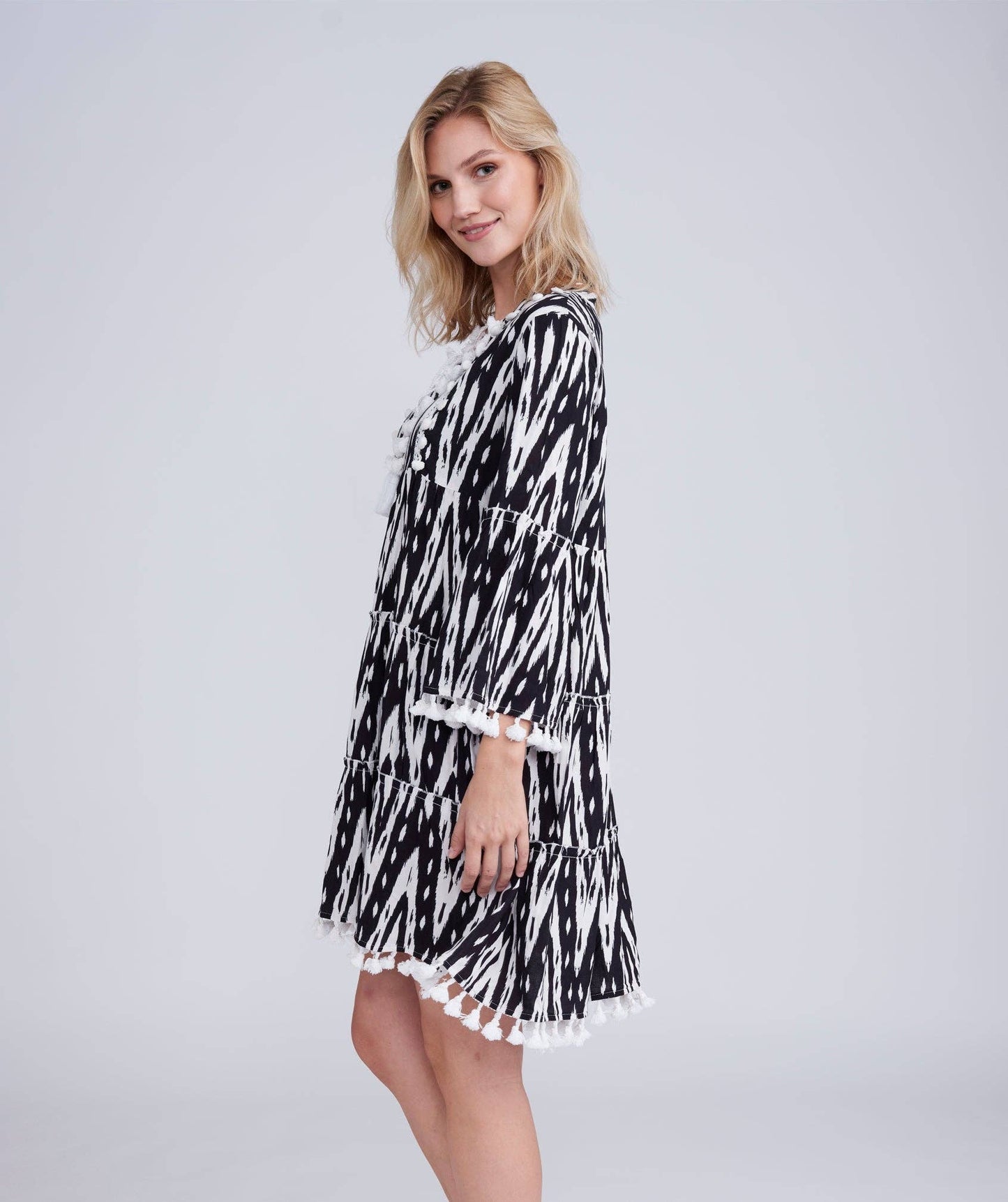 Pia Rossini- Kova Beach Dress - Black/White - Large UK14/16