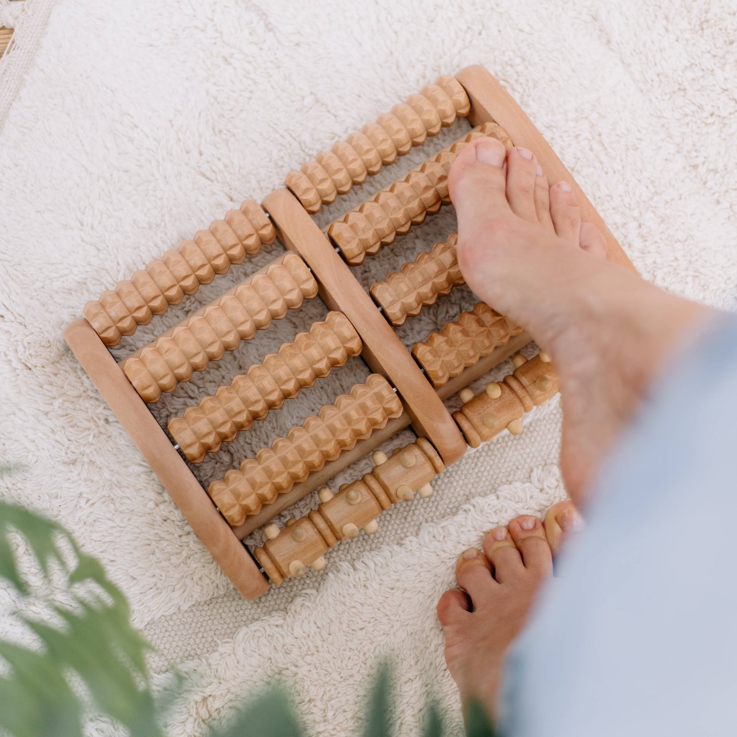 Croll & Denecke Traditional Lotus Wood 10-Roller Foot Massager