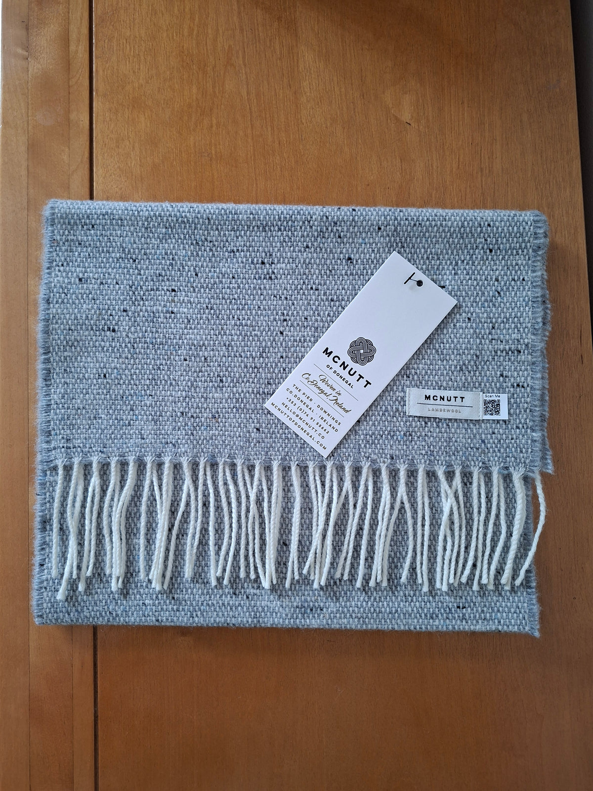 McNutt Donegal lambswool tweed scarf in light grey